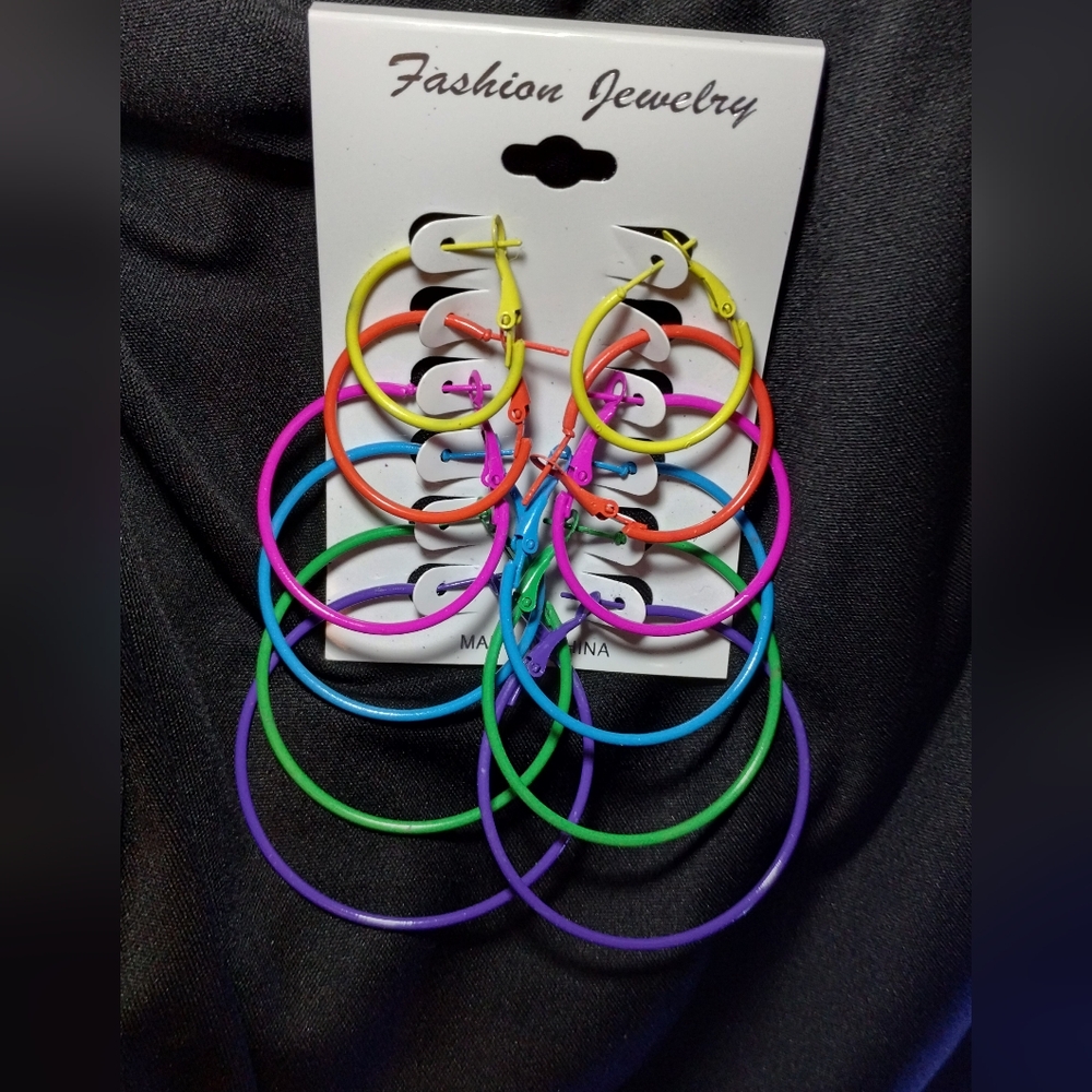 Earing set 6 pair